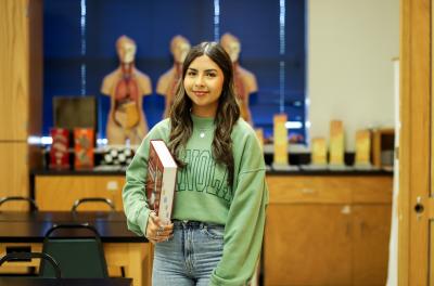 十大买球平台大学 Student